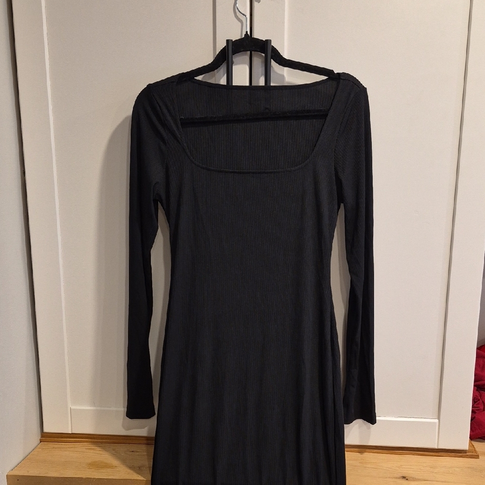 💙Bnwt Black Long-Sleeve Square-Neck Women's Maxi Dress